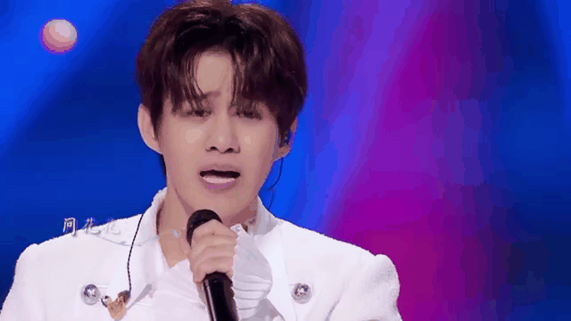 AYX Sports-关于Karsa重返赛场，比赛局势复杂首场状态出色，利物浦观众沸腾！观众掌声雷动的信息-AYX Sports