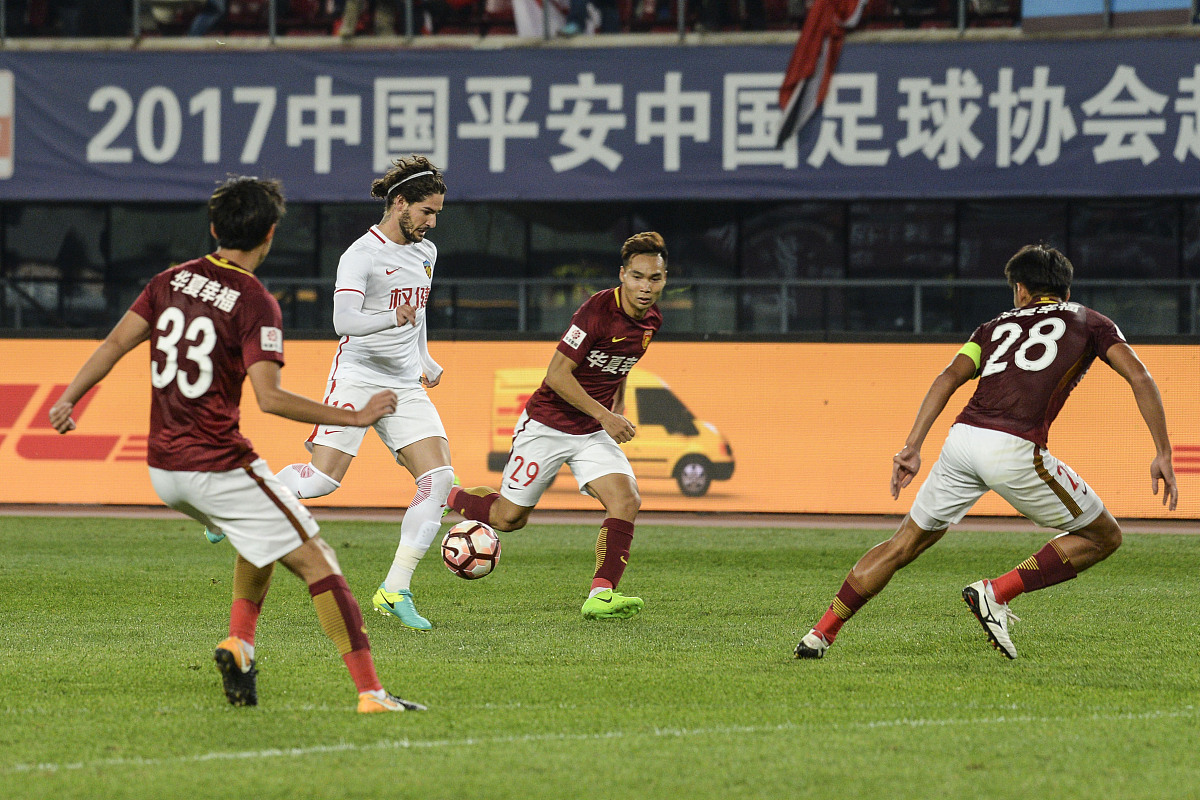 预测-尤文主场大捷，球员赛后激动庆祝胜利，准备合作北京中国.-预测