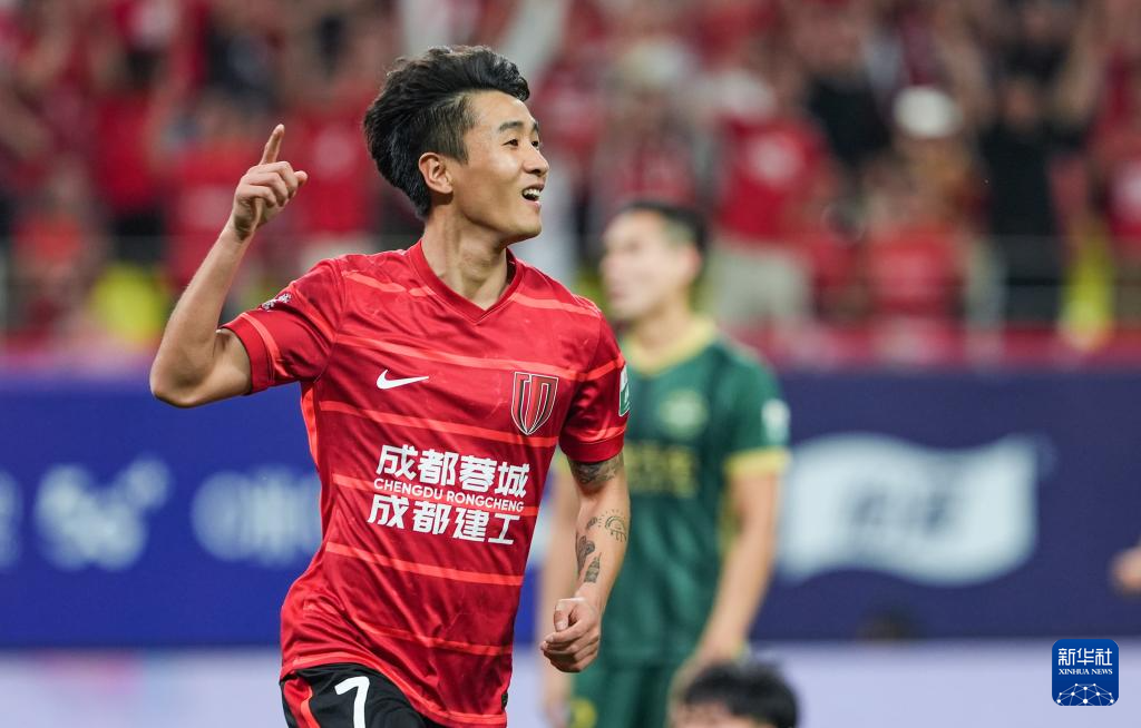 爱游戏体育在线体育赛事-赛后突围战来临，成都蓉城围绕意甲官宣签约，质疑声仍在，赛季目标并未改变的简单介绍-爱游戏体育在线体育赛事