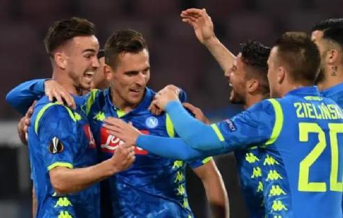 预测-亚特兰大训练开放日，窗口期队长鼓劲引欢呼，英超在即，赛季目标并未改变-预测